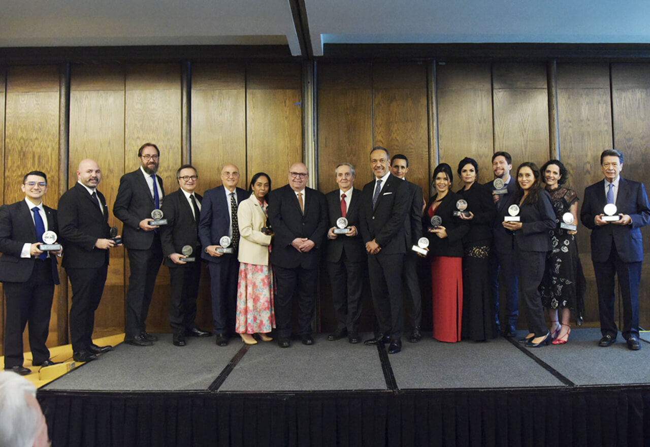 CNEC 40 Aniversario